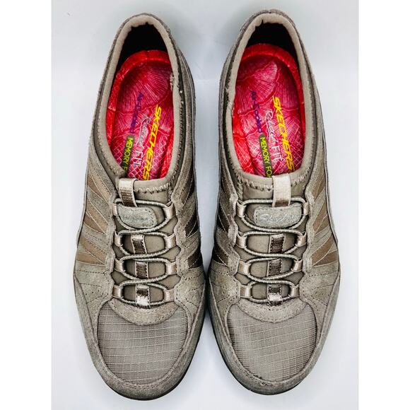 NEW Size 6 Beige SKECHERS Breathe Easy Memory Foam Women’s Sneakers - Retail $90 - Picture 2 of 7